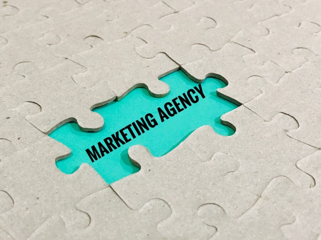 Choosing the Right Social Media Marketing Agency for Your Hyperlocal Needs
